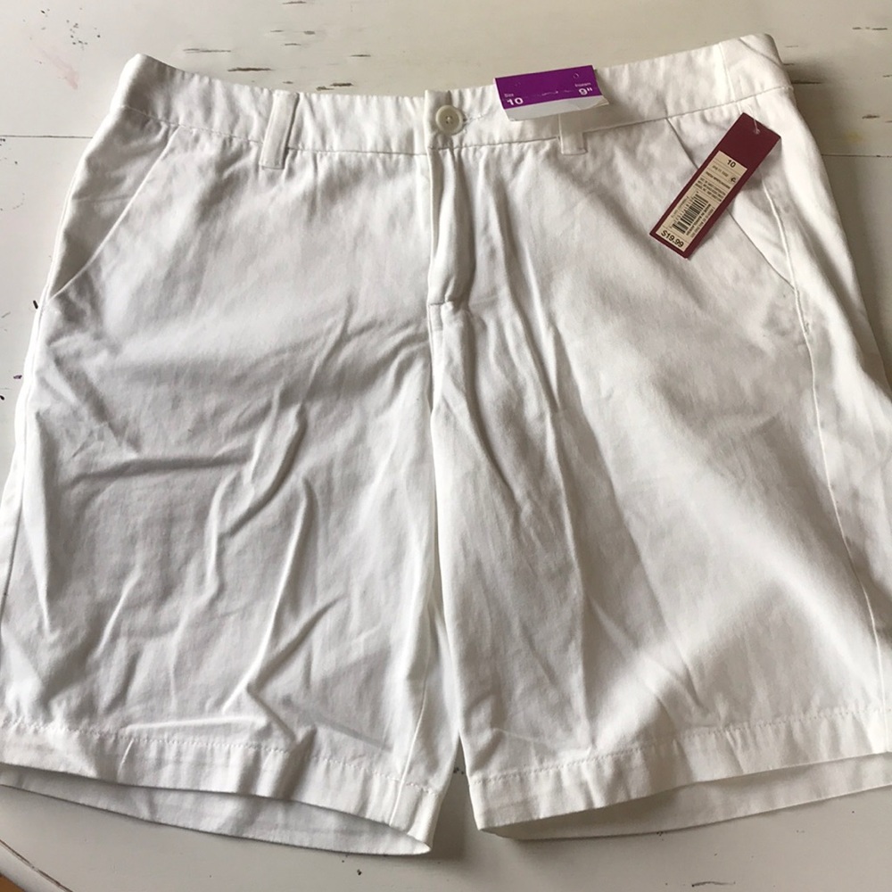 Merona white shorts NWT